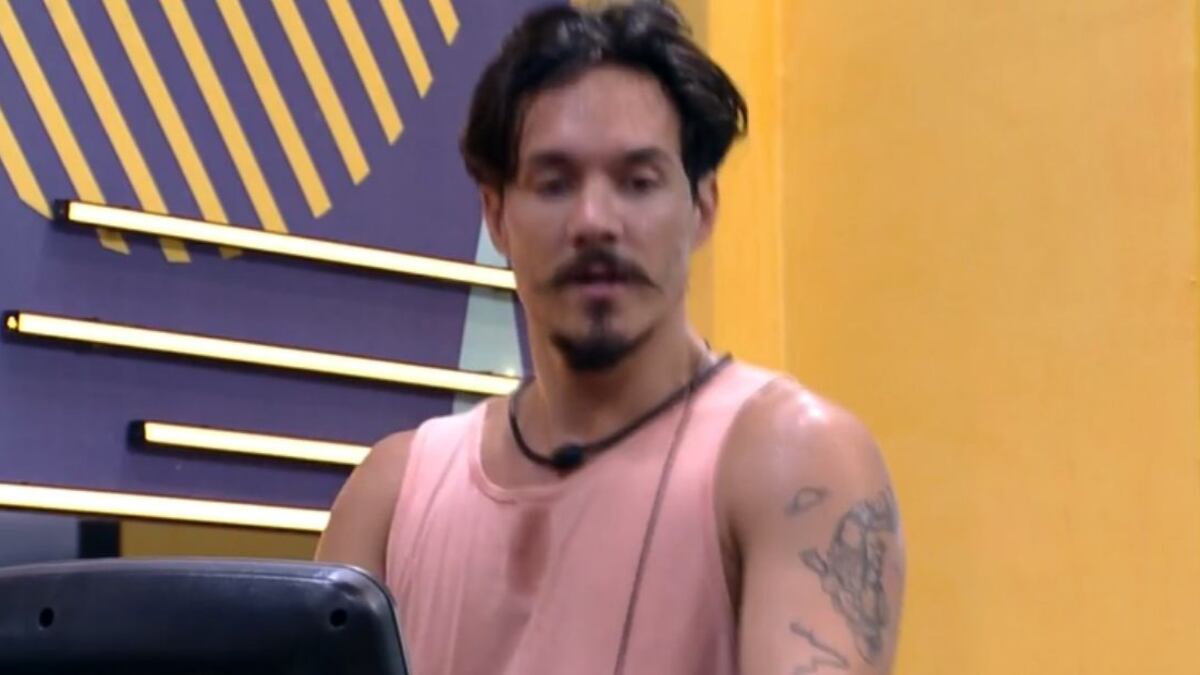 Eli reflete sobre suas escolhas no 'BBB 22'
